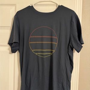 Marine Layer Weekend Sport Navy Sunset Sun Sport Crewneck Tee Men's Medium